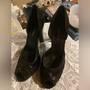 Women’s shoes